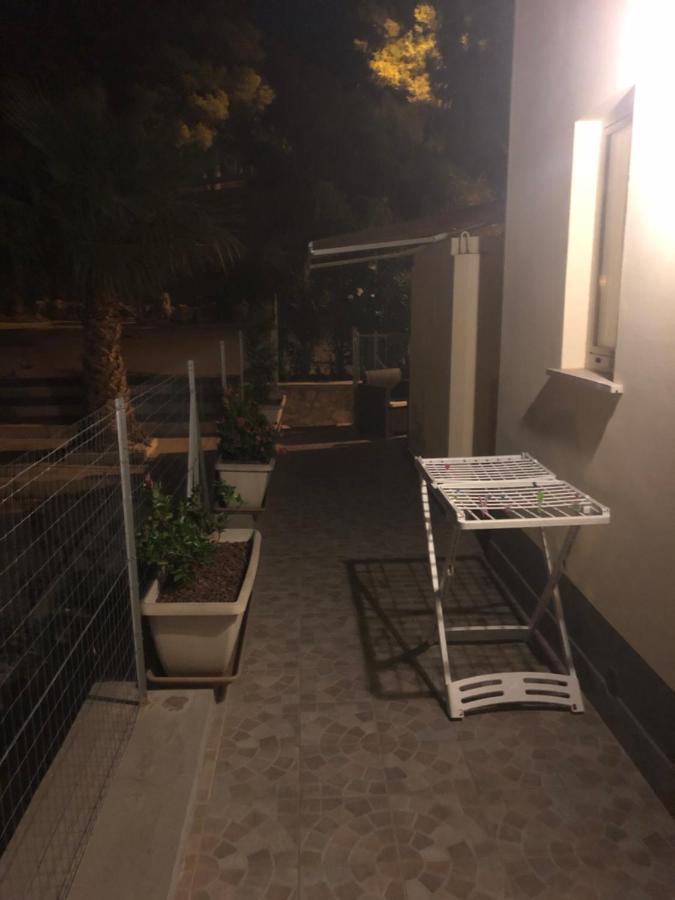 Casa Vacanza Nonna Sarina Custonaci Buitenkant foto