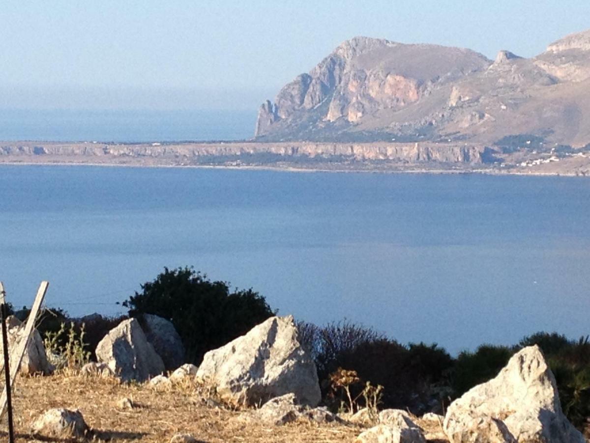 Casa Vacanza Nonna Sarina Custonaci Buitenkant foto