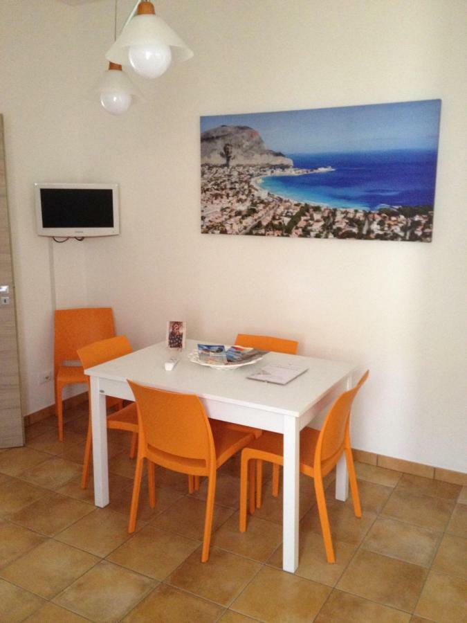 Casa Vacanza Nonna Sarina Custonaci Buitenkant foto